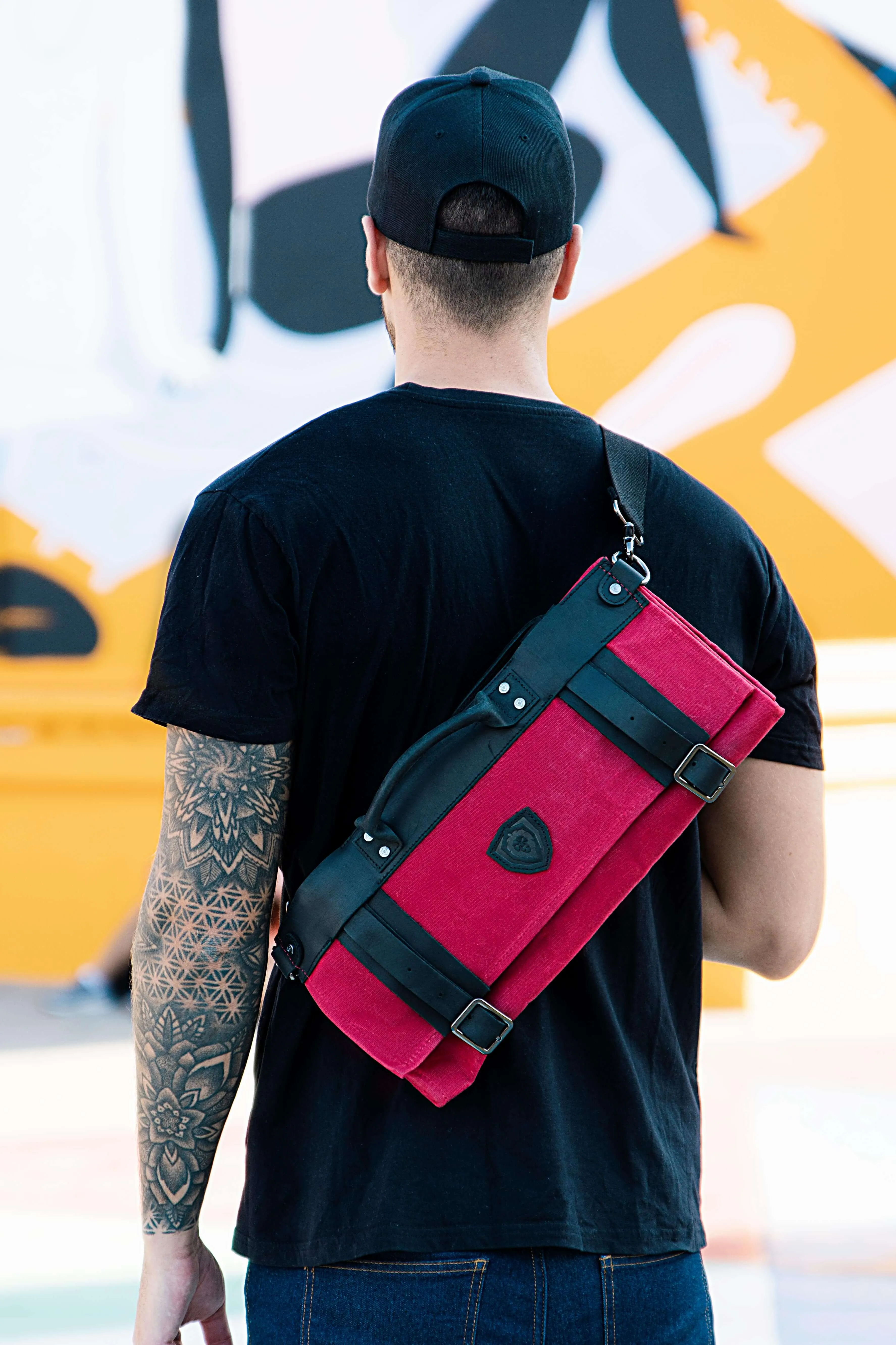 12oz Heavy Duty Canvas & Leather | Crimson Red | Nomad Knife Roll | Dalstrong ©
