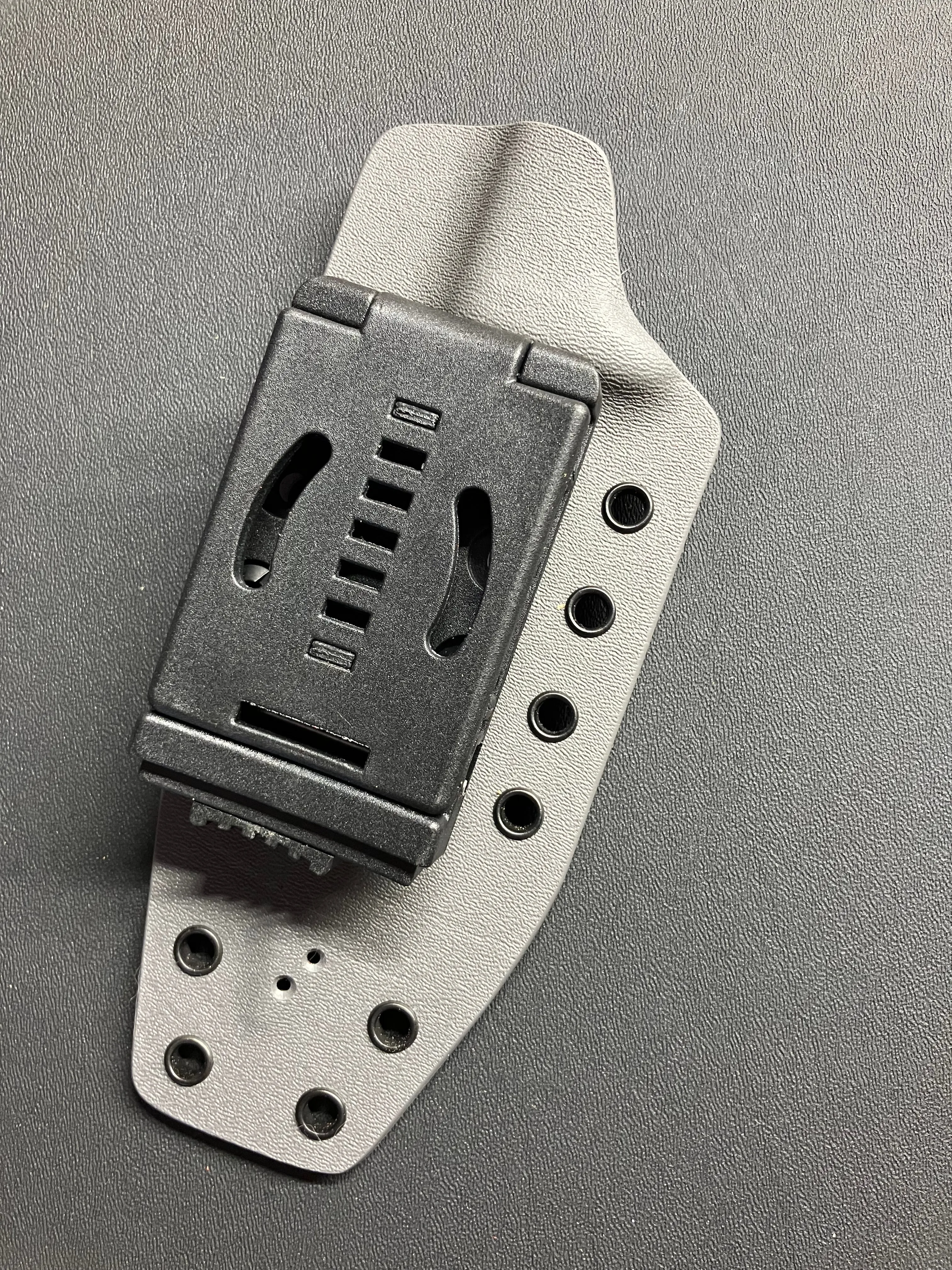 Cold Steel SRK Compact in SK5 w/ OD Green Handle   FDE/Wolf Gray Custom Sheath