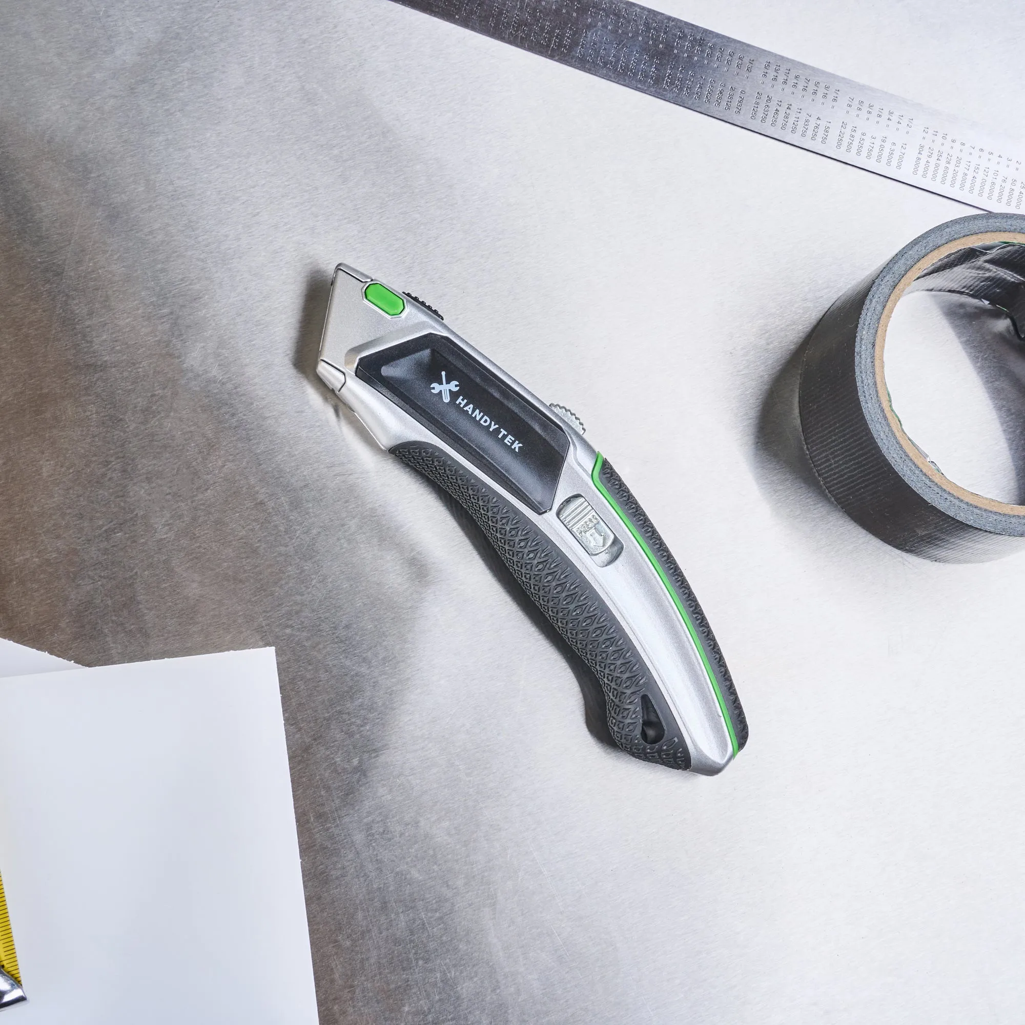 Handy Tek Silver Auto-Loading Utility Knife - Quick Change, Heavy Duty - 7" - 6 count box