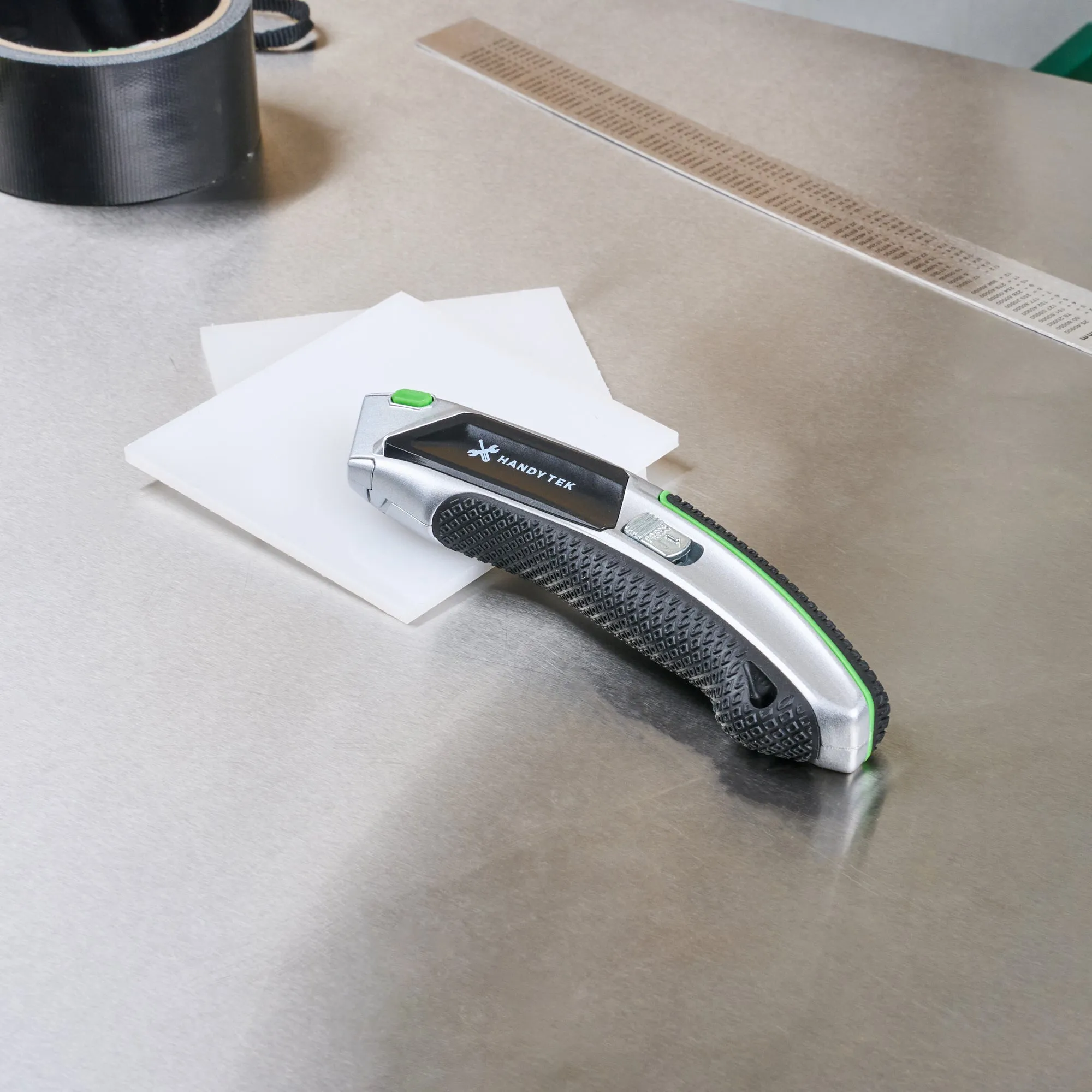 Handy Tek Silver Auto-Loading Utility Knife - Quick Change, Heavy Duty - 7" - 6 count box