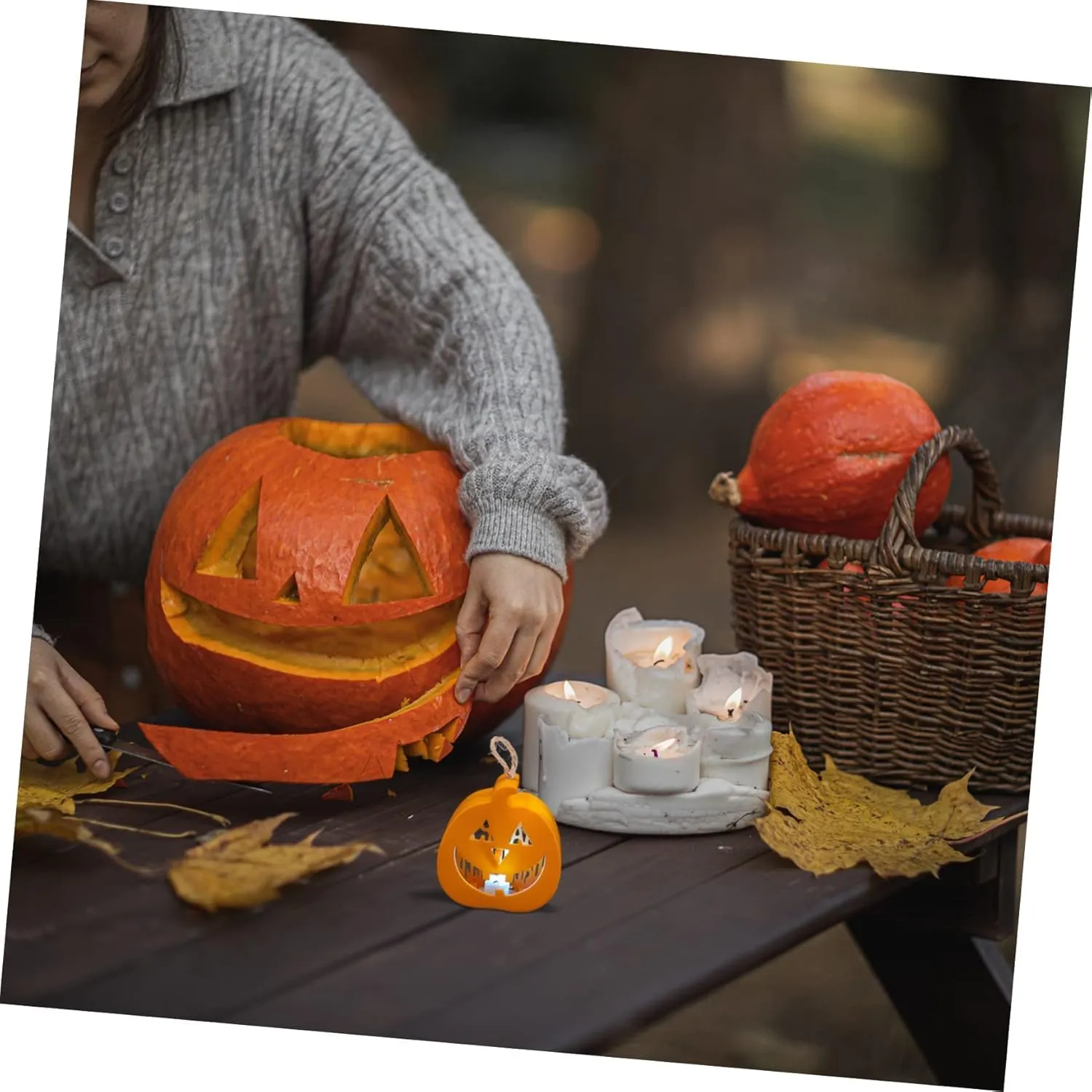 Jagmag® Pack of 2 Halloween Decorations Halloween Pumpkin Lamp LED Glow in The Dark Pumpkin 3D Jack-O-Lantern Pumpkin Lights Lighted Halloween Pumpkin Figurine for Halloween Thanksgiving Decor