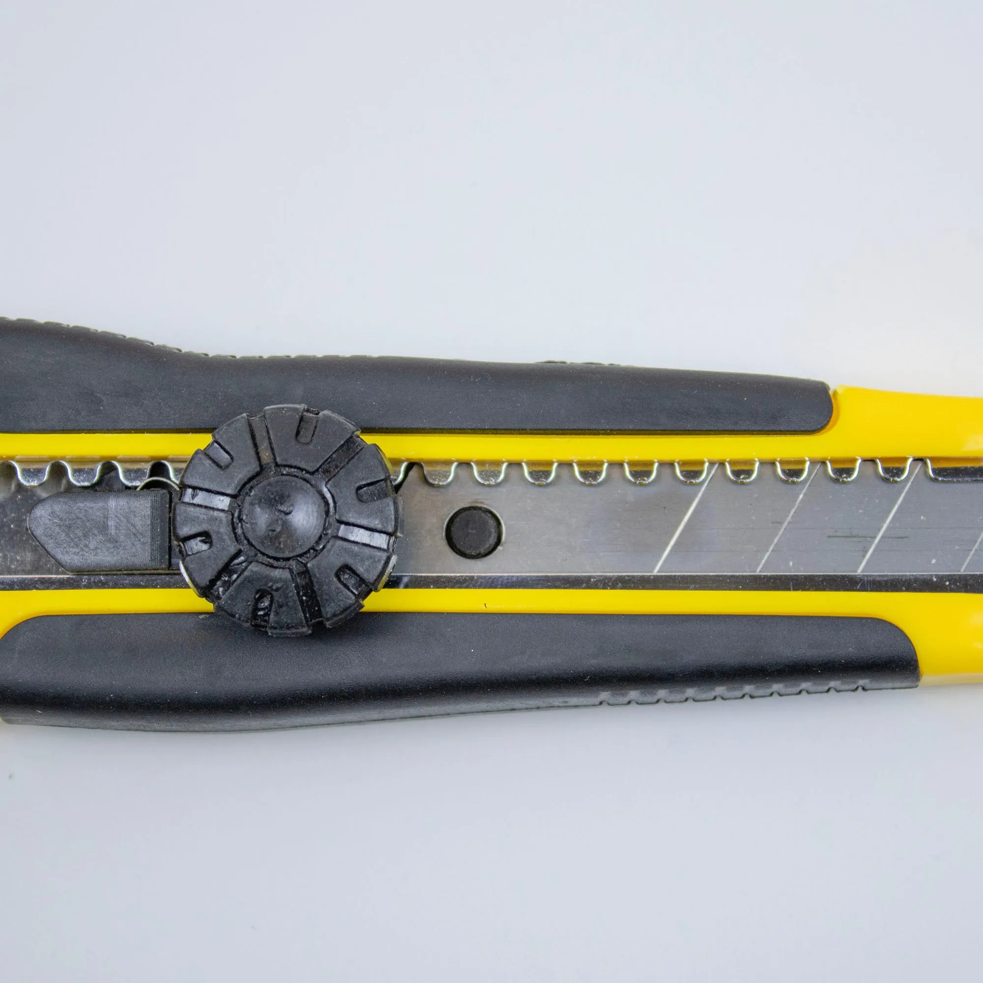 Multipurpose Cutter Steel Top w/ Cushion Grip