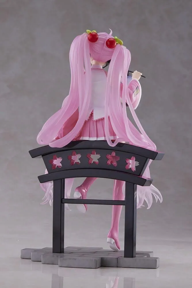 Piapro Figure Hatsune Miku Sakura Lantern Ver. Artist Masterpiece  Taito