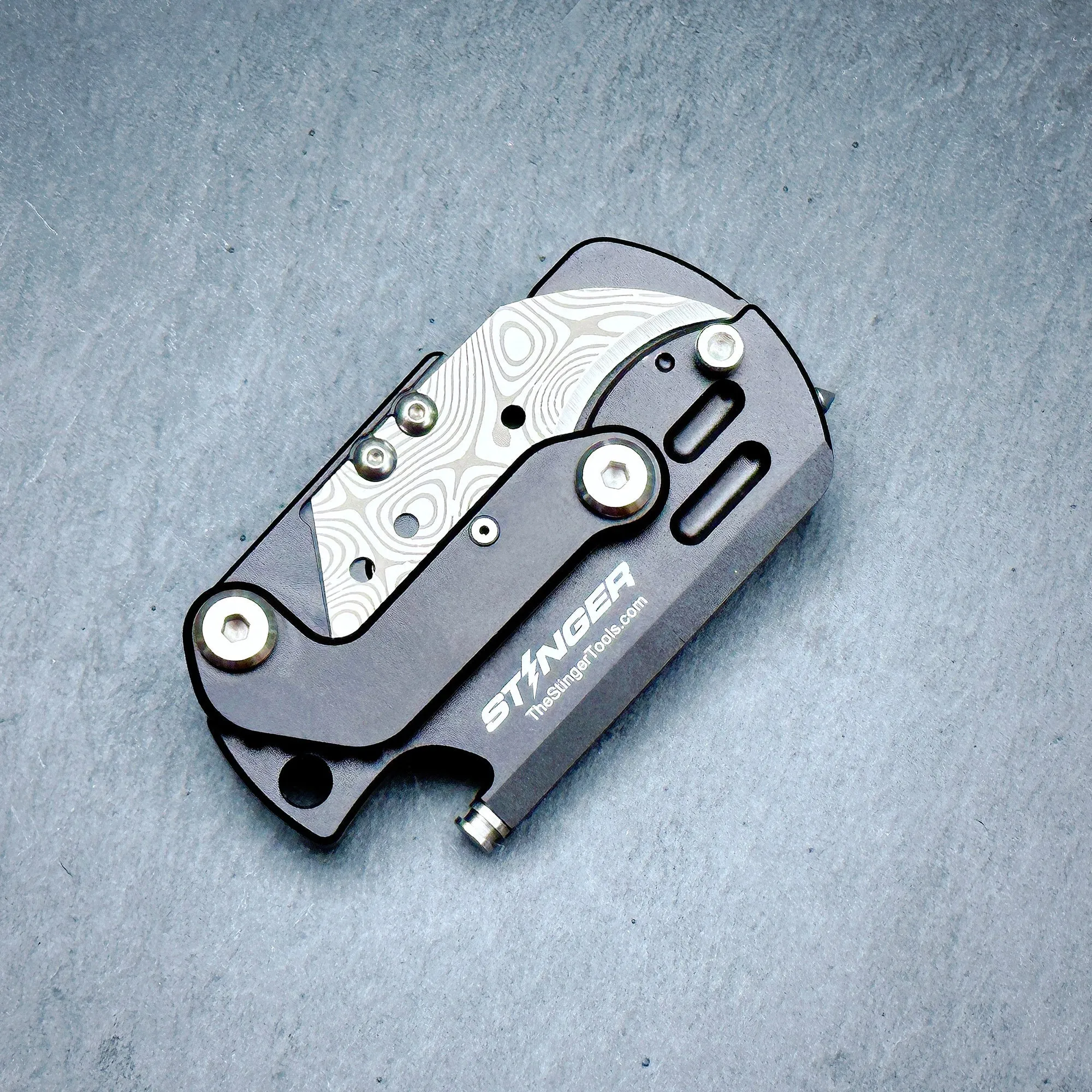 Stinger Dog Tag Tool, Folding Pocket Utility - Matte Black