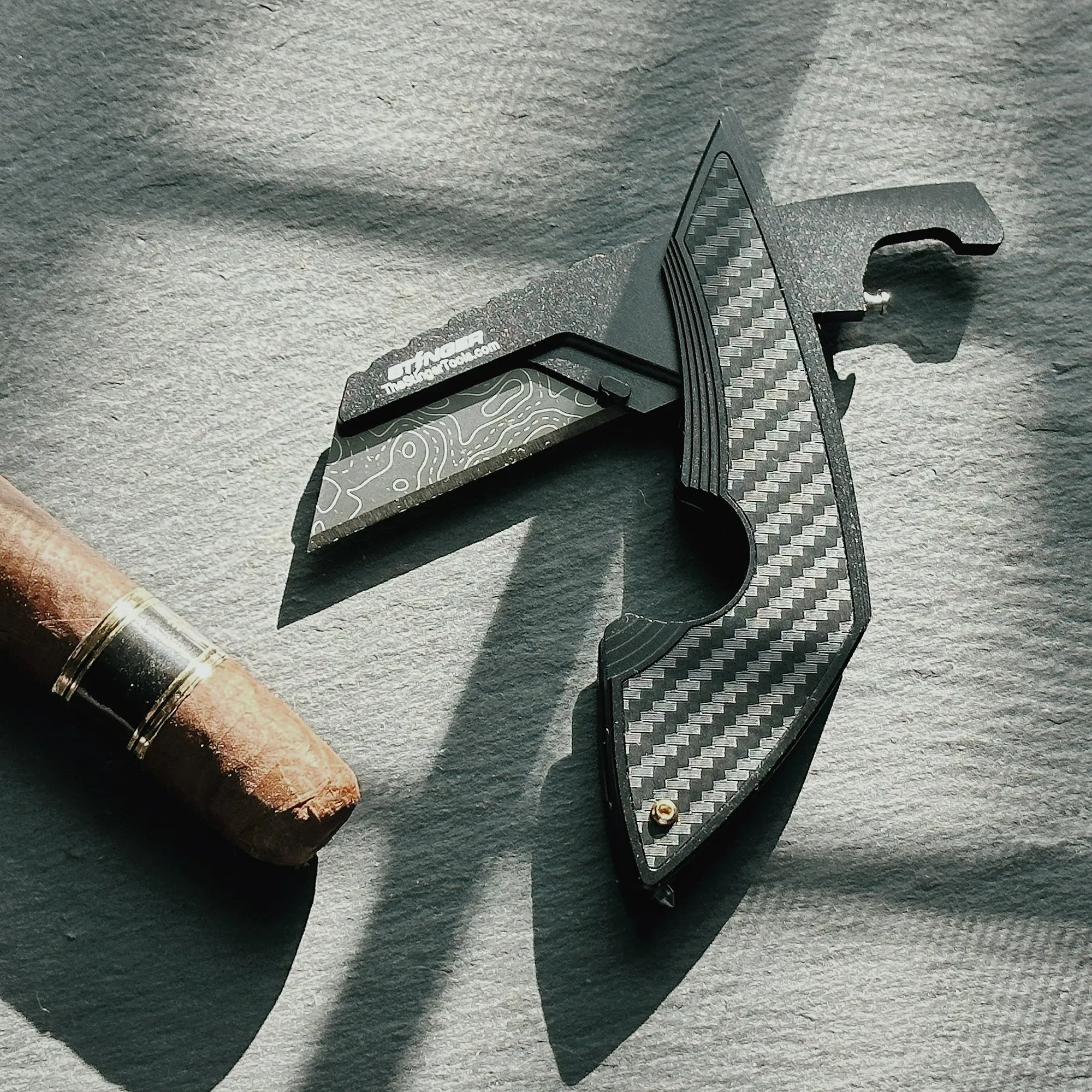 Stinger Topographic Utility Tool / Cigar Trimmer