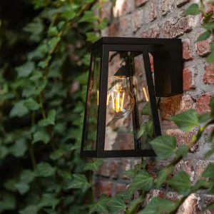 Sunset Solar Coach Wall Light 2w