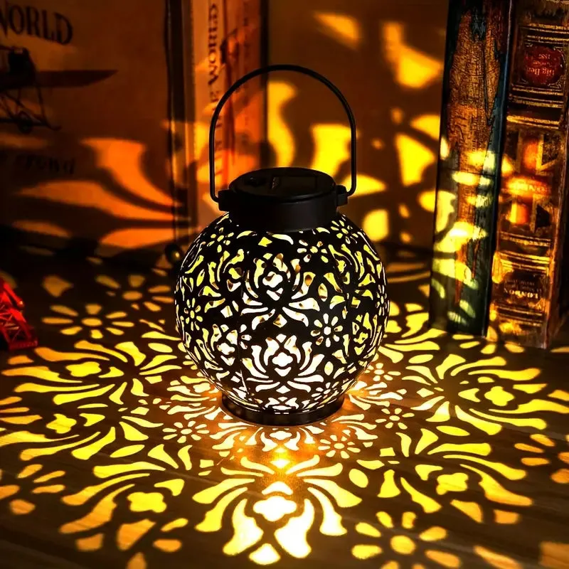 Taavita | Elegant & Retro Solar Garden Lantern