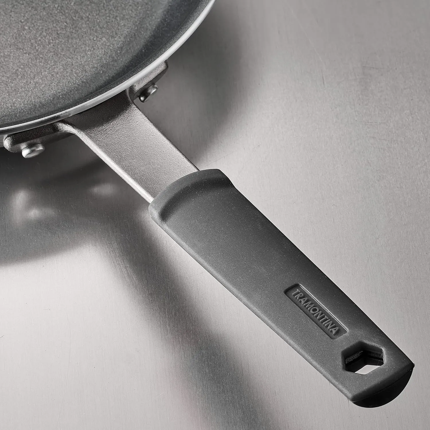 Tramontina Professional Fusion 10-Inch Non Stick Frying Pan, Heavy-Gauge Aluminum Skillet with Reinforced Nonstick Coating, Dishwasher and Oven Safe