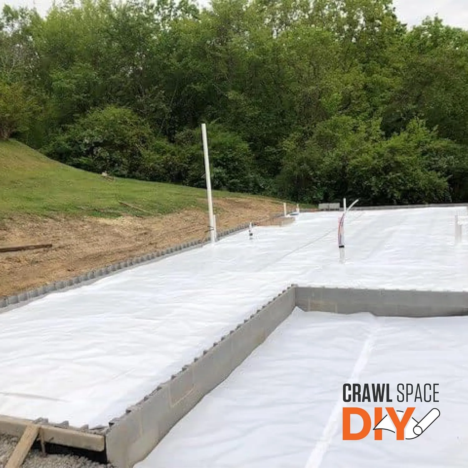 Whitecap - Crawl Space Vapor Barrier - 20 Mil (12' x 100'), Thick Plastic sheeting, Drop Cloth Moisture Barrier Covering for Crawl Space Encapsulation, Heavy Duty Polyethylene, White Woven Sheeting