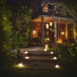 x6 Solar Glass Pebbles x6 Solar Lantern Classic